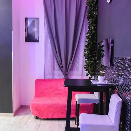 아파트 Modern Design In The Center