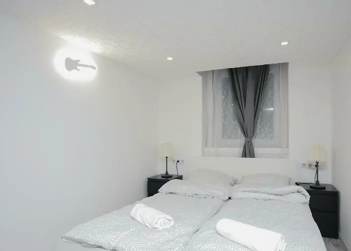 Appartement Modern Design In The Center *